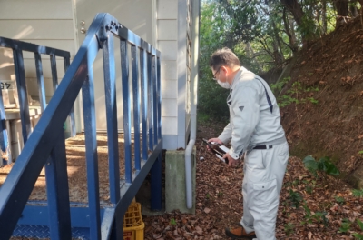 解体前のお清めもします。